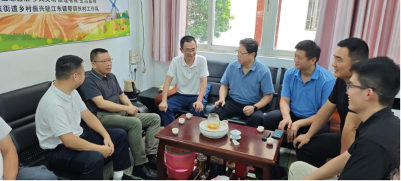 結對融通聚合力，城鄉(xiāng)共繪振興圖！中山市商務局調(diào)研組赴潮州市江東鎮(zhèn)<br/>開展駐鎮(zhèn)幫鎮(zhèn)扶村調(diào)研工作